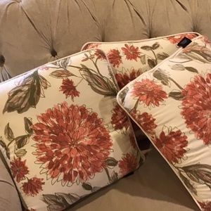Throw pillows